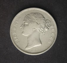 British India Queen Victoria 1 rupee 1840, divided legend ( Very Nice Coin ) - £69.06 GBP