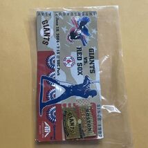 2004 Red Sox vs. San Francisco Giants Interleague Play Pin on Original B... - €7,70 EUR