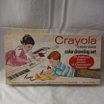 Vintage Crayola Crayons No. 72 Color Drawing Set 1958 + Sharpener No Books Usa - £29.75 GBP