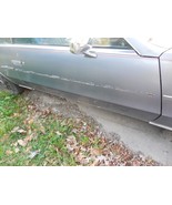 1981 1983 1985 TORONADO RIGHT DOOR SHELL  OEM USED OLDSMOBILE 1980 1982 ... - $9,596.37 MXN