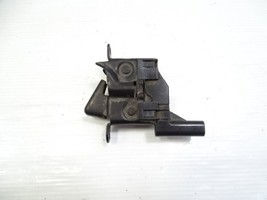 Mercedes R170 SLK320 lock, hood latch, 2108204710 - $467.85 MXN
