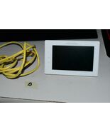 Crestron TSW-552-w-S 5” Touch Screen, White-main unit only-powers on-rar... - $2,549.80 MXN