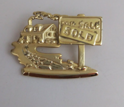 Vintage Gold Tone House For Sale Sold Realtor&#39;s Broach Lapel Hat Pin - £4.95 GBP