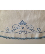 Vintage White &amp; Blue Aladdin Lamp Table Mat Doily Embroidered Lace Edge ... - $12.99