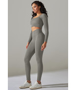 Gray Ribbed Long Sleeve Top and Leggings Workout Set - $3,130.70 MXN