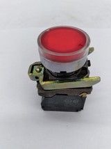  Telemecanique L01-32 Red Illuminated Push-Button w/ZBV-6 Block  - $325.08 MXN