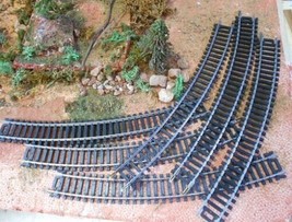 HO Scale Lot: 6-Pieces 9-inch Nickel Curve Tracks; Vintage Model Railroa... - $4.95