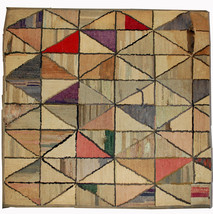 Hand made antique square American hooked rug 2&#39; x 2.1&#39; (61cm x 64cm) 188... - $1,040.00