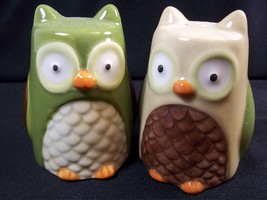 Pair of ceramic owl shakers green &amp; brown 3&quot; tall - $9.47