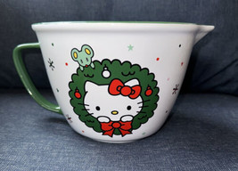 Hello Kitty Ceramic Christmas Wreath Tree Dress Mixing Batter Bowl Spout... - £36.95 GBP