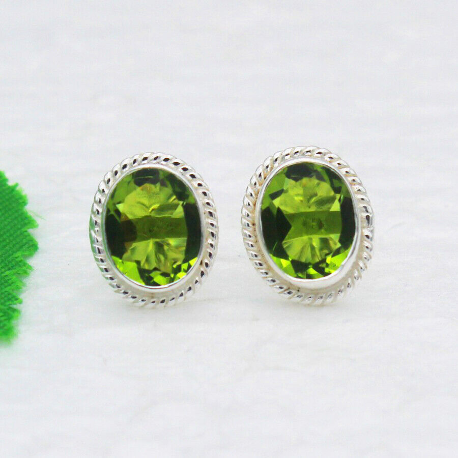 925 Sterling Silver Peridot Earrings Handmade Jewelry Birthstone Earrings - £29.87 GBP