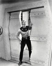 Buster Crabbe Flash Gordon Serial Full Length 8x10 Photo - £6.37 GBP