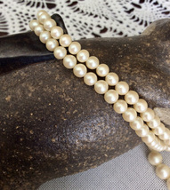 Antique Ivory Pearl Necklace 16 inches in length - £22.02 GBP