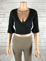 Polly &amp; Esther Black Solid Tiered Sleeve Crop Wrap Top Nwt Small - £7.58 GBP