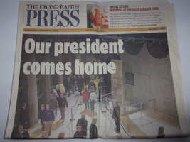 Vintage Grand Rapids Press MI Ford’s Funeral Our President Comes Home Ja... - $2.99
