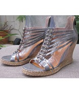 LATITUDE FEMME MADE IN ITALY GRAY LEATHER WEDGE SHOES SANDALS EU38/US7NEW - $123.49