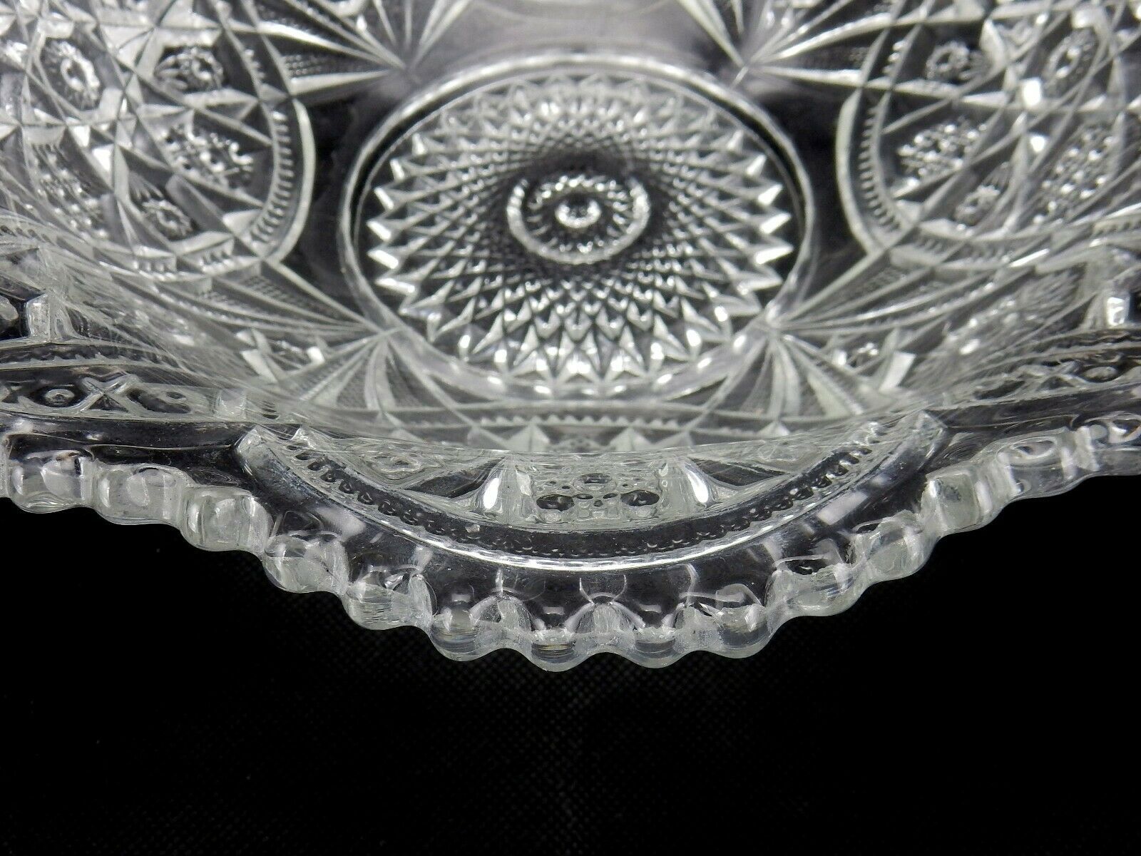 EAPG Clear Glass Decorative 10" Serving Bowl with Sawtooth Edging Vintage 1900's Item image 10