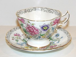 Hammersley England Bone China 4320 Floral Gold Trim Tea Cup &amp; Saucer ~Vintage~ - £40.93 GBP