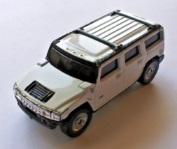 Maisto Hummer H2, White 1:64 Scale Diecast 4 Door SUV Truck, Very Good C... - £10.11 GBP