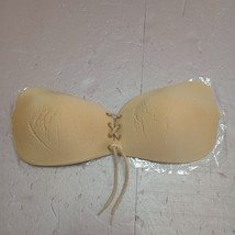 Women Beige Stick On Bra D Cup Lace Front Wireless - $8.57