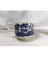 BLUE WILLOW Cup Tea Teacup CHURCHILL ENGLAND 21378 Flat Ear handle - £11.21 GBP