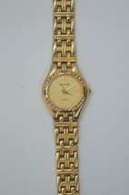 Waltham womens Rhinestone bezel quartz watch Gold Tone New Battery  &#39;&#39;GUARANTEED - $29.65