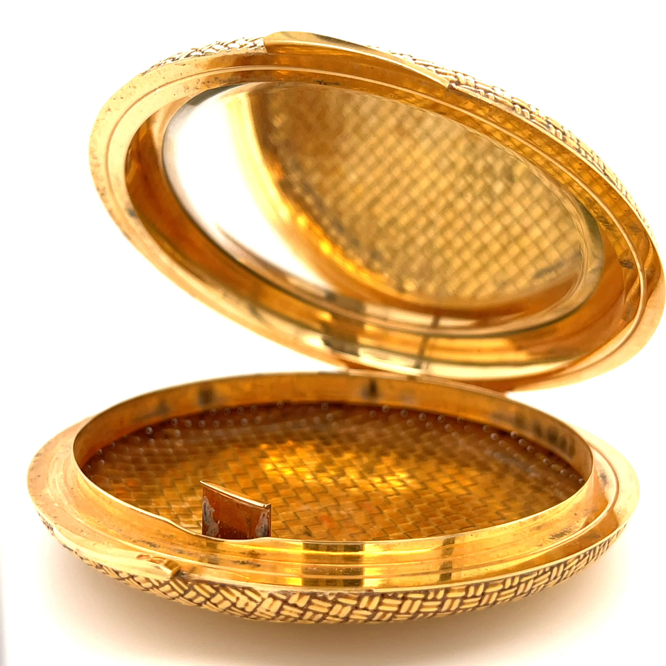 Van Cleef & Arpels Vintage 18k Yellow Gold Basketweave Compact Mirror Item image 2
