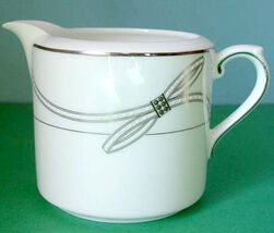 Royal Doulton Grace Creamer Platinum Ribbon &amp; Trim 10 oz. New No Box - $31.58