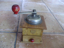 COFF COFFEE GRINDER in wood and metal Original from 1954 Working - $26.00