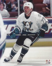 Adam Oates 8X10 Photo Anaheim Ducks Nhl Picture Color - £3.88 GBP