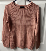 Ambiance Apparel Waffle Knit Coral Colored Long Sleeve Pullover Sweater - £10.31 GBP