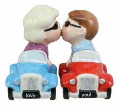 Love You Valentines Couple Kissing In Cars Magnetic Salt And Pepper Shakers Set - £13.79 GBP