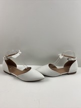 NWOB Journee Collection VIELO White Faux Leather Pointy Toe Ankle Strap ... - £15.60 GBP