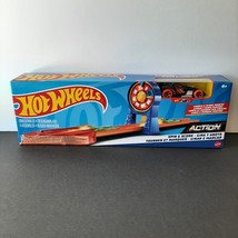 Hot Wheels Action Spin &amp; Score Track Set Playset NEW - $14.99