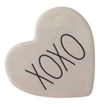 Rae Dunn Pottery Paperweight Coaster XOXO Valentines Heart Ceramic Single One - £11.86 GBP