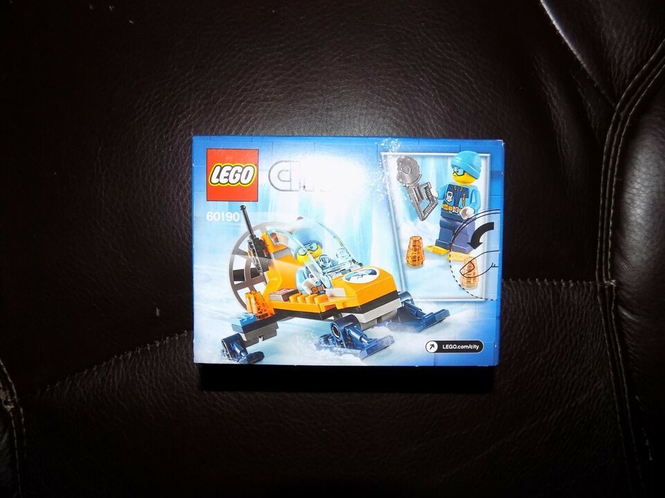 LEGO City Arctic Expedition Arctic Ice Glider #60190 50 Pieces NEW - $19.32