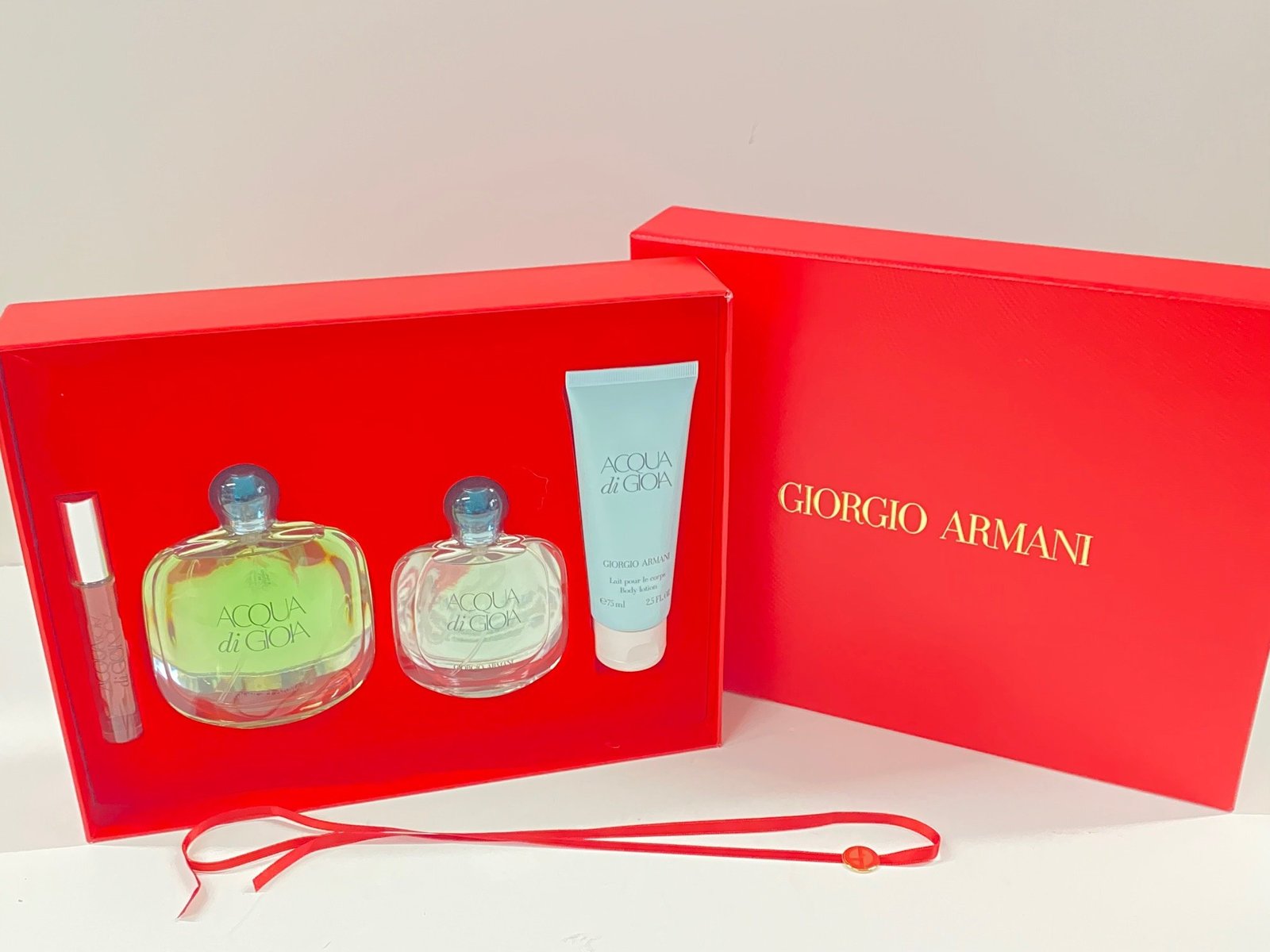 Giorgio Armani Acqua di Gioia Red 4 pcs Gift Set For Women - NEW WITH BOX - £151.86 GBP