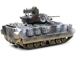 United States M2A3 Bradley IFV Infantry Fighting Vehicle Camouflage Snowy Versio - £54.32 GBP
