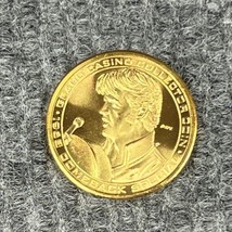 ELVIS PRESLEY Gold 1.5” Coin Grand Casino ‘98 Anniversary Comeback Serie... - $17.12