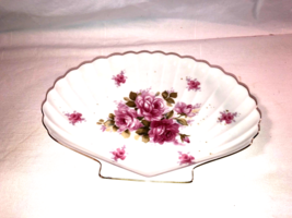 Shell Dresser Plate with Roses 7292 Andrea By Sadek Japan Porcelain - £24.03 GBP