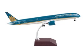 Boeing 787-10 Commercial Aircraft &quot;Vietnam Airlines&quot; Blue with Tail Graphics &quot;G - £133.61 GBP