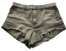 BDG Urban Outfitters Cheeky Shorts Green Raw Hem Cut Off Booty Size 32 - $375.42 MXN