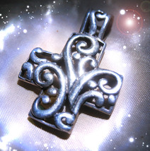 Haunted cross amulet spel cst thumb200