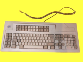 IBM 1395662 KEYBOARD INFOWINDOW TWINAX DISPLAY STATION TYPEWRITER MODEL ... - $2,598.01 MXN