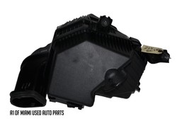 13-16 Hyundai Genesis Coupe 3.8L V6 Air Cleaner Intake Box Assembly Oem - $99.00