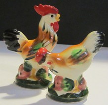 Rooster Chicken Vintage Salt And Pepper Shakers Japan - $15.18