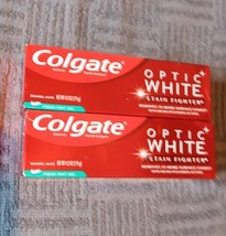 2 New Colgate Optic White Fresh Mint Gel Toothpaste Stain Fighter 4.2 oz... - £11.70 GBP