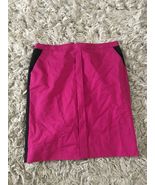 Women’s Knee Length Skirt Size 12 Magenta/Black - $16.50