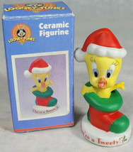Vintage 1997 Looney Tunes Christmas Tweety Bird Ceramic Figurine RARE 3&quot; - £7.02 GBP