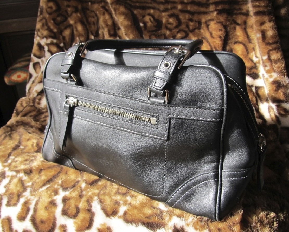 COACH Black Leather Hamptons Doctor Satchel #8A69 - $159.00